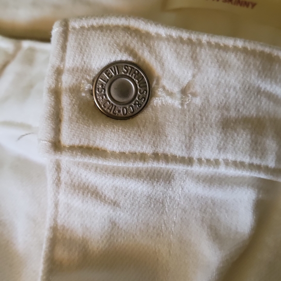 Levi's Women Skinny Jeans - White and Light Blue - Picture 9 of 10